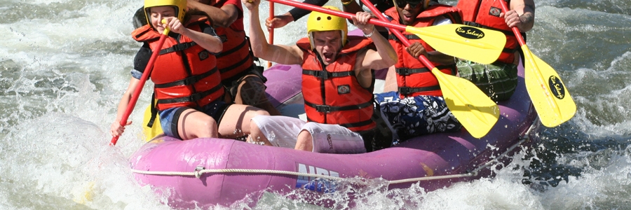 Actividades para despedidas en Santiago-Rafting Actividades para despedidas en Santiago-Rafting