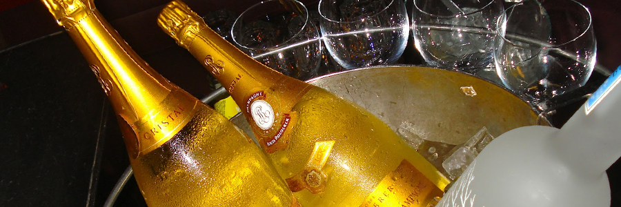 Actuación de strippers en despedidas de soltero en Santiago de Compostela Campan para despedidas ensantiago